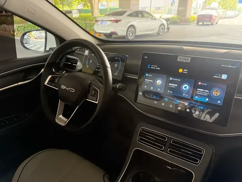2025 BYD Chazor с пробегом 13 000 км
