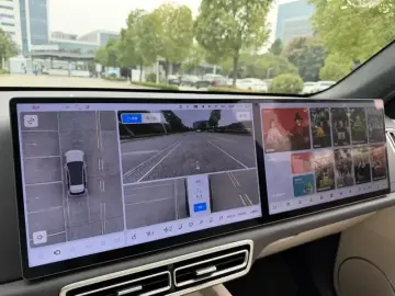 2024 Li Auto (Lixiang) L6 с пробегом 45 000 км