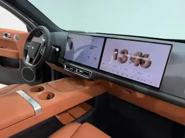2025 Li Auto (Lixiang) L6 с пробегом 11 000 км