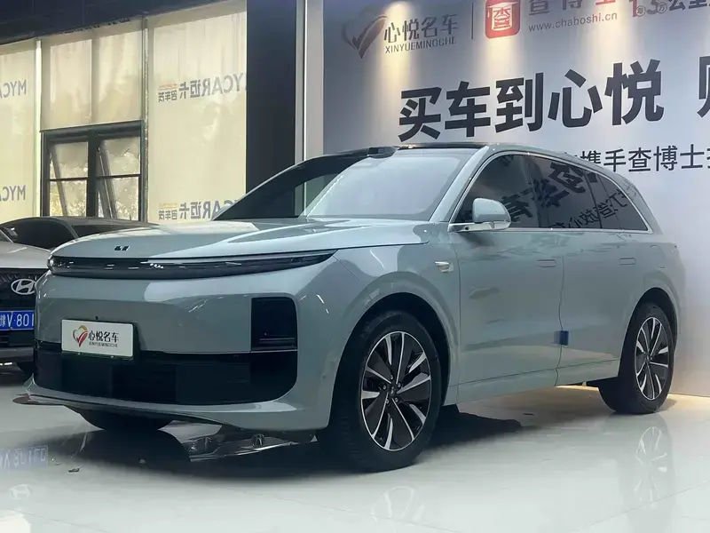 2025 Li Auto (Lixiang) L6 с пробегом 21 800 км