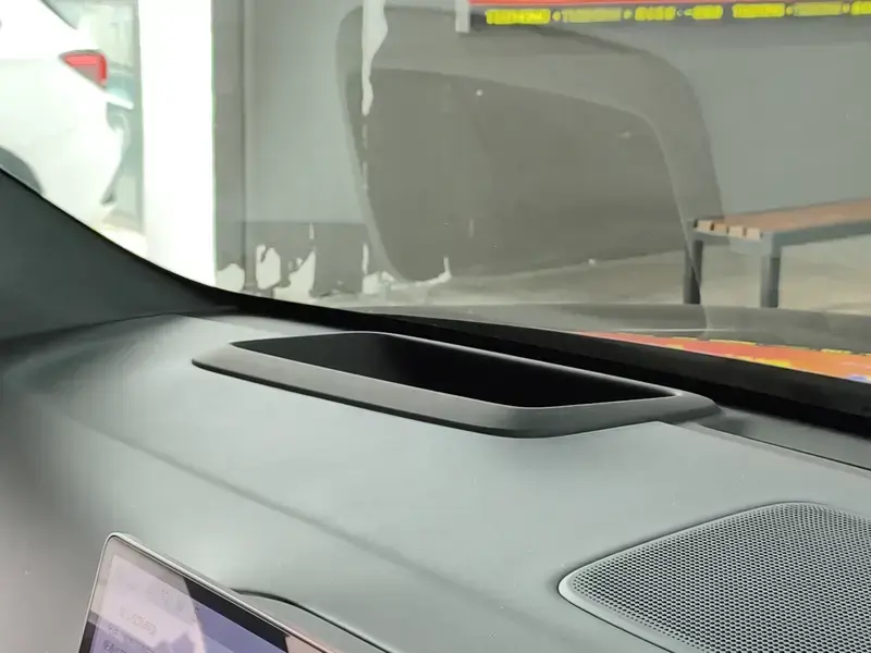 2024 Li Auto (Lixiang) L6 с пробегом 16 000 км