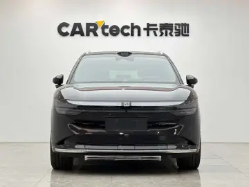 2025 Zeekr 7X с пробегом 26 000 км