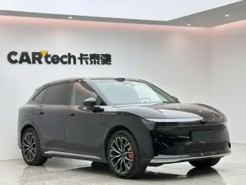 2025 Zeekr 7X с пробегом 26 000 км