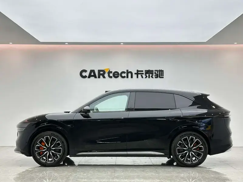 2025 Zeekr 7X с пробегом 26 000 км