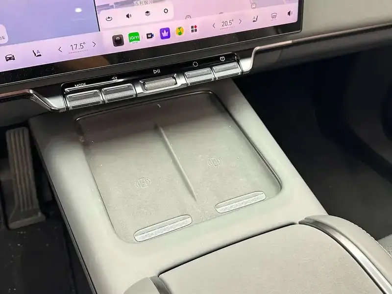 2025 Zeekr 7X с пробегом 26 000 км