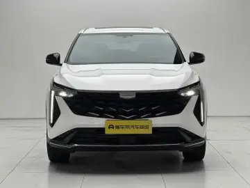 2023 Geely Atlas Pro с пробегом 25 800 км