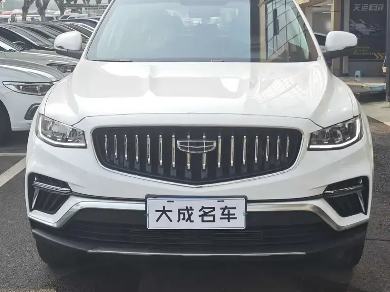 2022 Geely Atlas Pro с пробегом 73 000 км