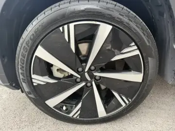 2023 Geely Boyue L с пробегом 80 000 км