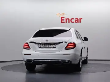 2020 Mercedes-Benz E-Класс с пробегом 114 838 км