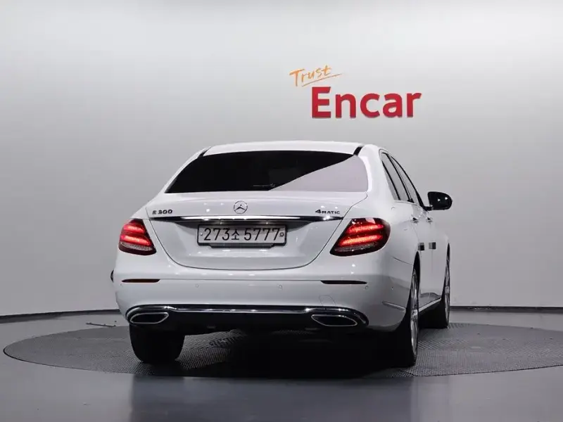 2020 Mercedes-Benz E-Класс с пробегом 114 838 км