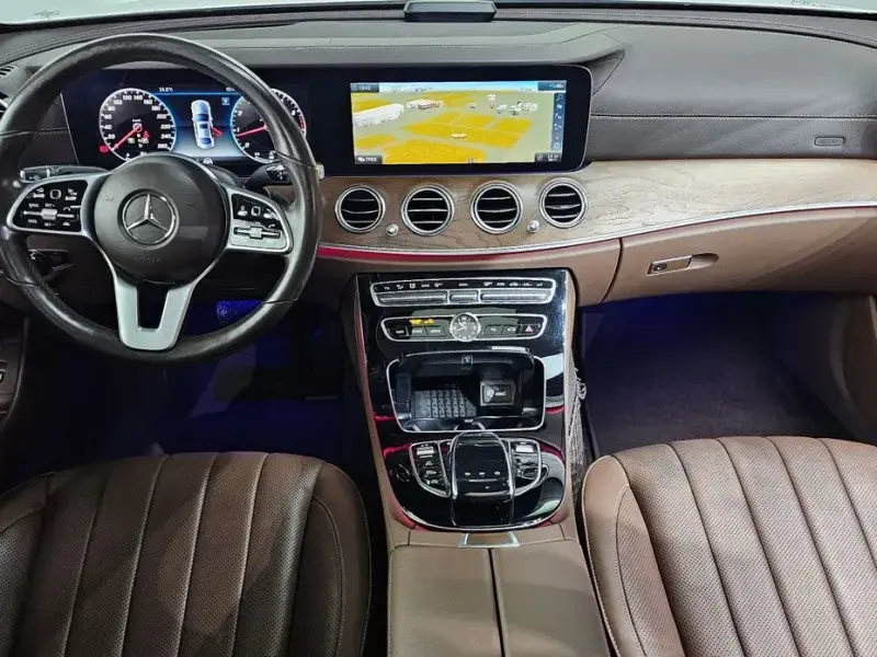 2020 Mercedes-Benz E-Класс с пробегом 114 838 км