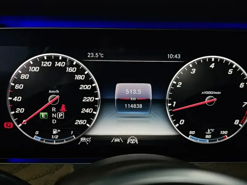 2020 Mercedes-Benz E-Класс с пробегом 114 838 км