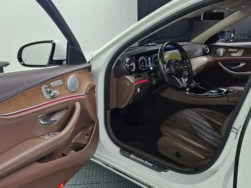 2020 Mercedes-Benz E-Класс с пробегом 114 838 км