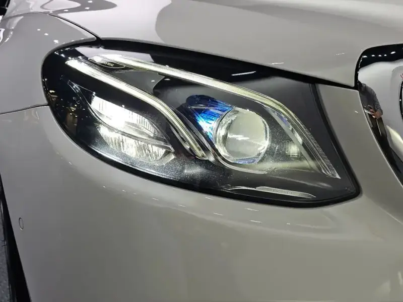 2020 Mercedes-Benz E-Класс с пробегом 114 838 км