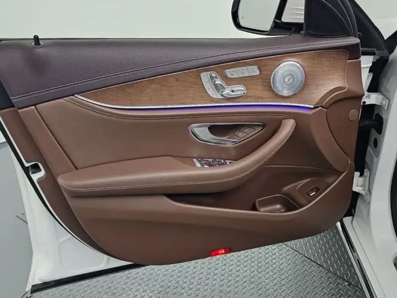 2020 Mercedes-Benz E-Класс с пробегом 114 838 км