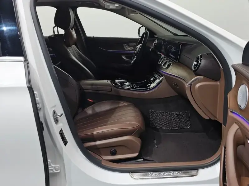 2020 Mercedes-Benz E-Класс с пробегом 114 838 км