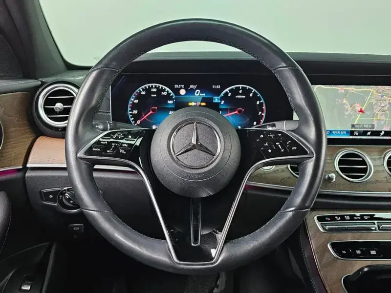 2021 Mercedes-Benz E-Класс с пробегом 98 933 км