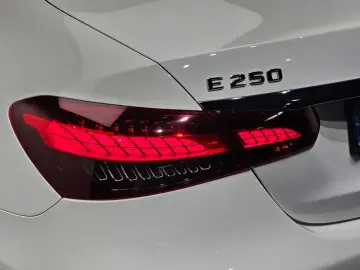 2021 Mercedes-Benz E-Класс с пробегом 98 933 км