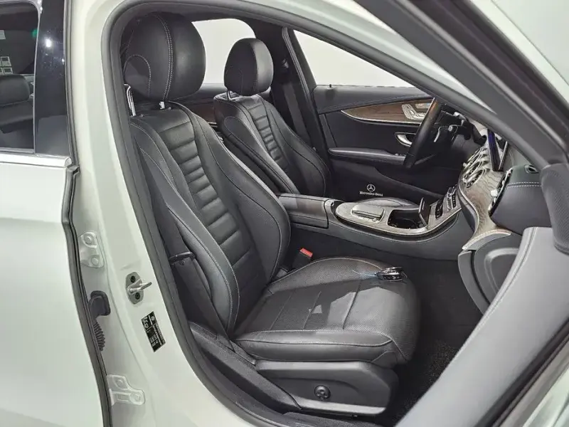 2021 Mercedes-Benz E-Класс с пробегом 98 933 км