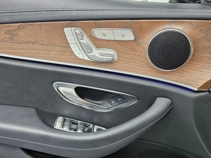 2021 Mercedes-Benz E-Класс с пробегом 98 933 км