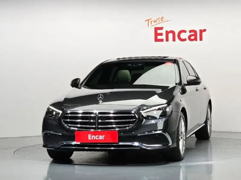 2022 Mercedes-Benz E-Класс с пробегом 44 598 км