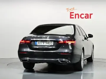 2022 Mercedes-Benz E-Класс с пробегом 44 598 км