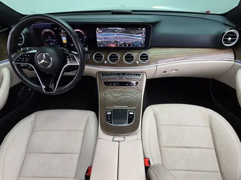 2022 Mercedes-Benz E-Класс с пробегом 44 598 км