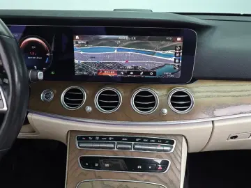 2022 Mercedes-Benz E-Класс с пробегом 44 598 км
