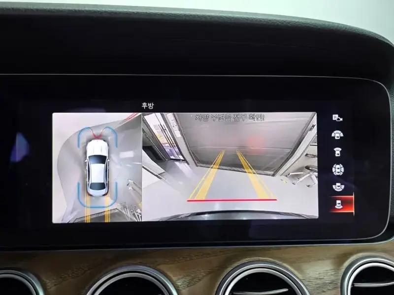 2022 Mercedes-Benz E-Класс с пробегом 44 598 км