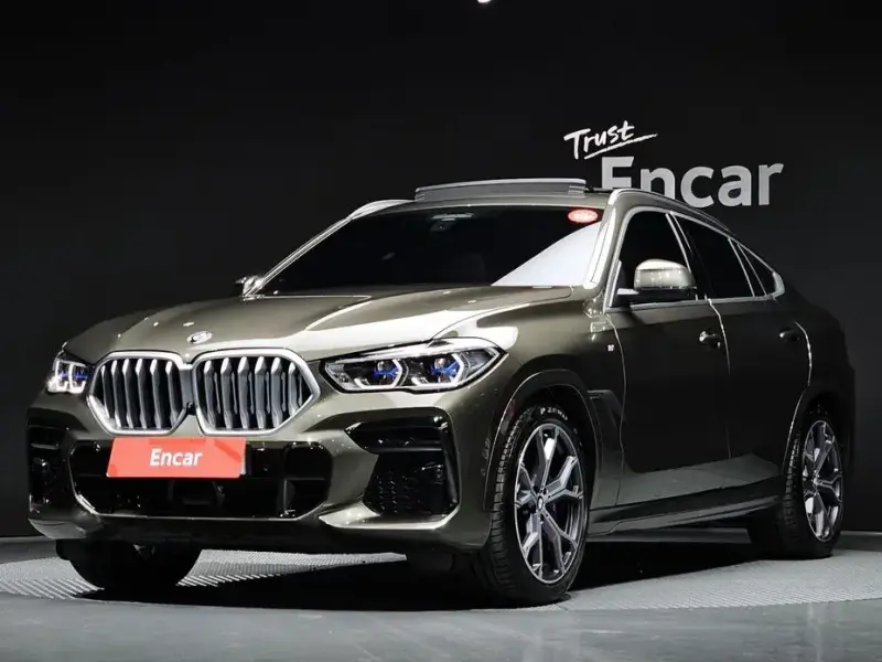 2022 BMW X6 с пробегом 19 481 км