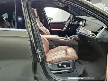 2022 BMW X6 с пробегом 19 481 км