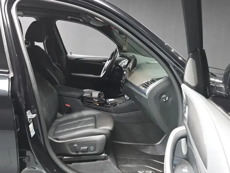 2024 BMW X3 с пробегом 17 350 км