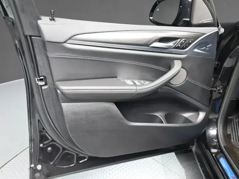 2024 BMW X3 с пробегом 17 350 км