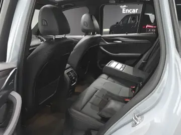 2022 BMW X3 с пробегом 31 072 км