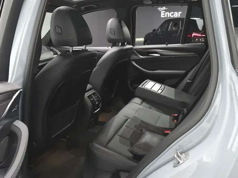 2022 BMW X3 с пробегом 31 072 км