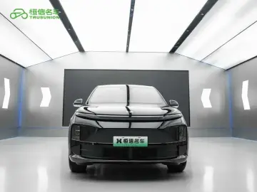 2024 Li Auto (Lixiang) L6 с пробегом 48 000 км