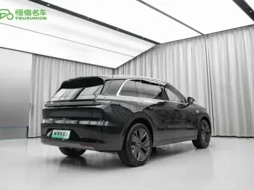 2024 Li Auto (Lixiang) L6 с пробегом 48 000 км