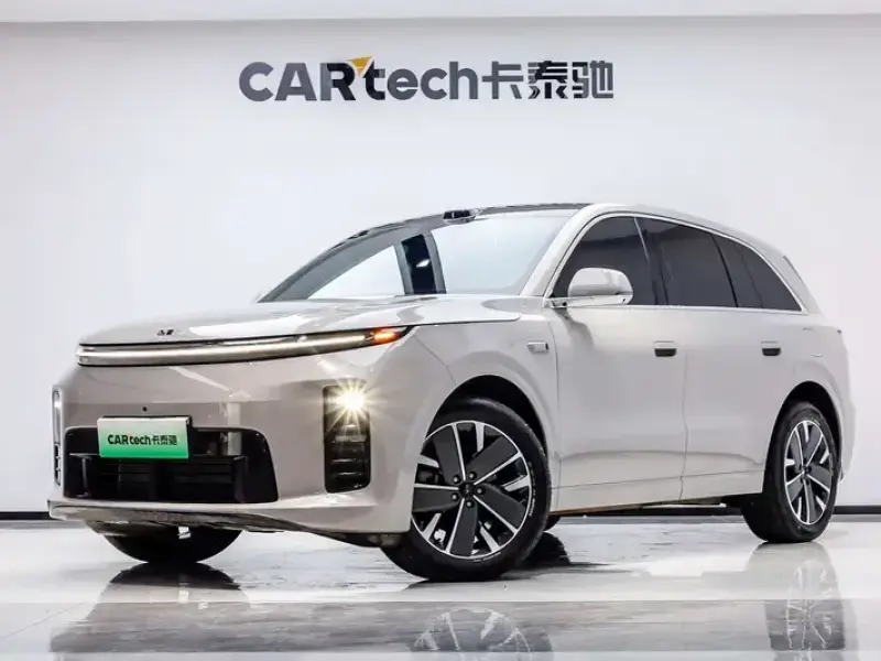 2026 Li Auto (Lixiang) L6 с пробегом 6 600 км