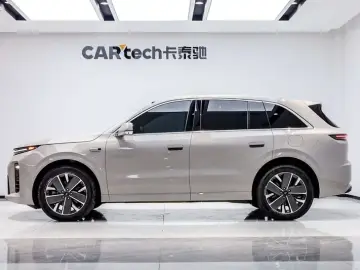 2026 Li Auto (Lixiang) L6 с пробегом 6 600 км