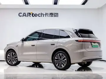 2026 Li Auto (Lixiang) L6 с пробегом 6 600 км