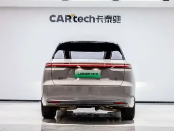 2026 Li Auto (Lixiang) L6 с пробегом 6 600 км