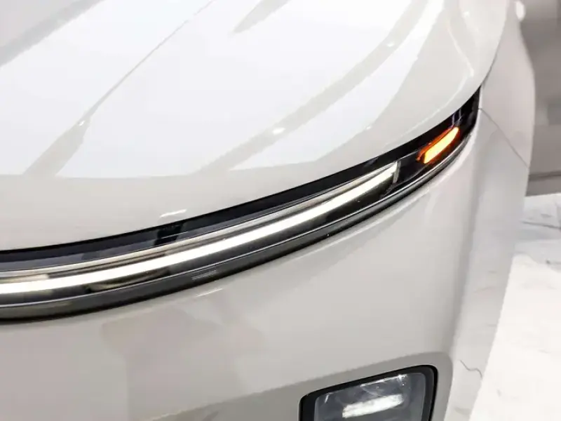 2026 Li Auto (Lixiang) L6 с пробегом 6 600 км
