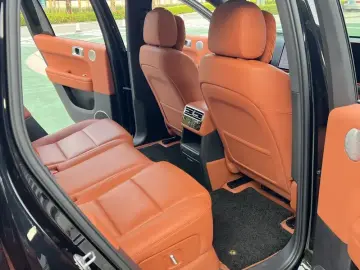 2024 Li Auto (Lixiang) L6 с пробегом 28 000 км