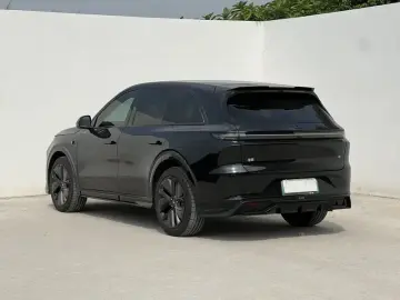 2024 Li Auto (Lixiang) L6 с пробегом 60 000 км