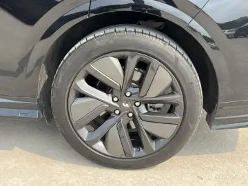 2024 Li Auto (Lixiang) L6 с пробегом 60 000 км