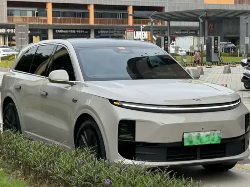 2024 Li Auto (Lixiang) L6 с пробегом 70 000 км