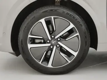 2024 Li Auto (Lixiang) L6 с пробегом 53 700 км