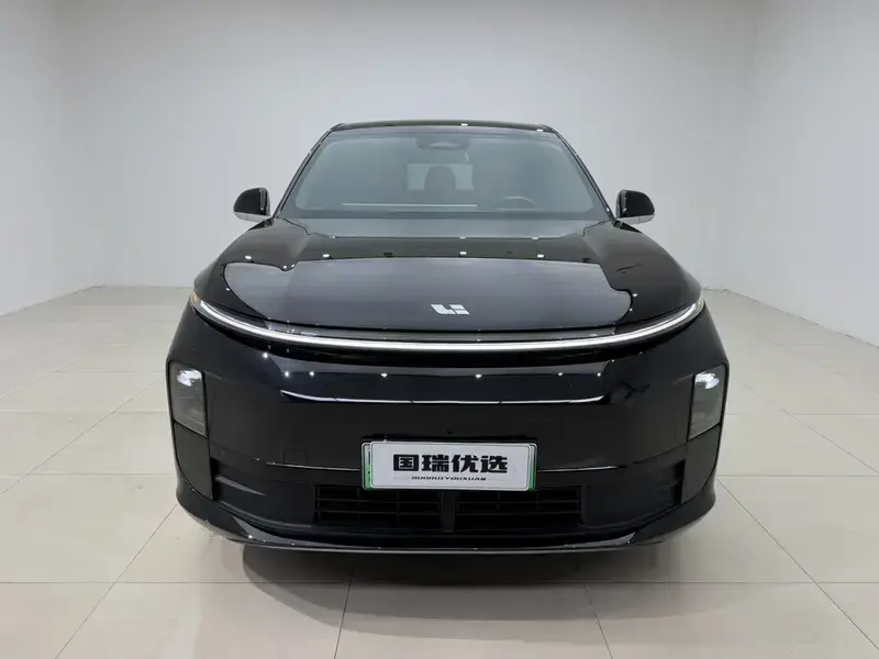 2024 Li Auto (Lixiang) L6 с пробегом 39 000 км