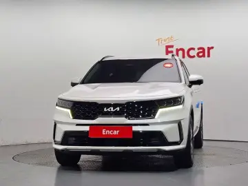 2023 Kia Sorento с пробегом 61 548 км