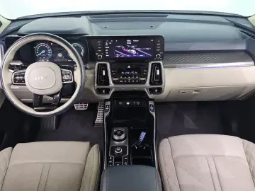 2023 Kia Sorento с пробегом 61 548 км